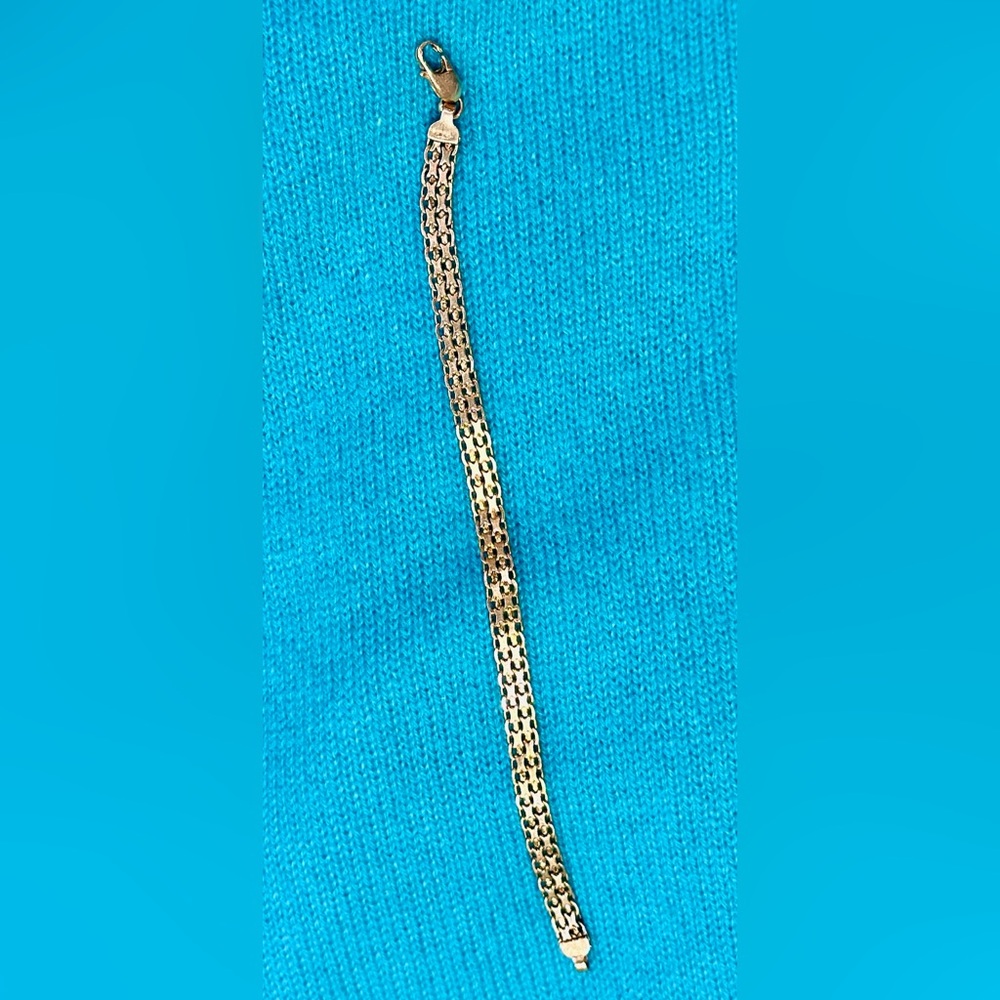 Elegant Italian Gold Chain Bracelet 14k 6.3 g. - Picture 3 of 4